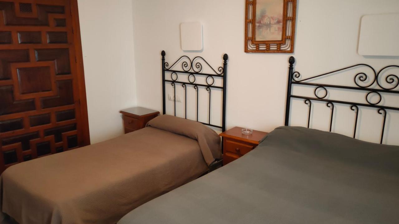 Hostal Colon Антекера Экстерьер фото