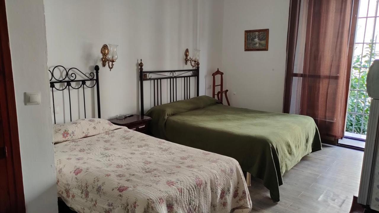 Hostal Colon Антекера Экстерьер фото